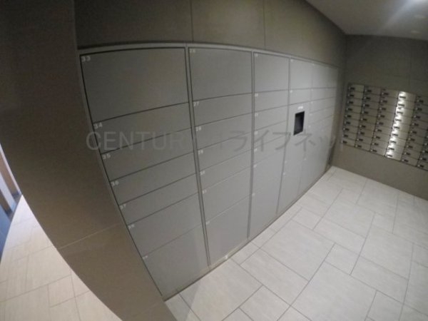 大阪市淀川区十八条１丁目のマンション