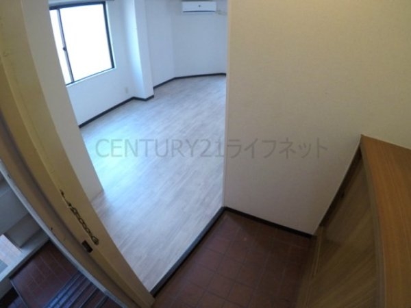 大阪市淀川区西中島３丁目のマンション