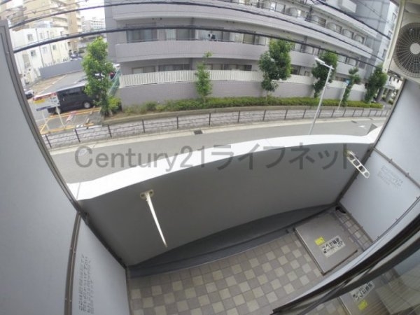 大阪市淀川区東三国２丁目のマンション