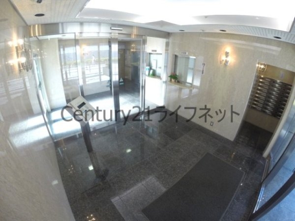 大阪市淀川区東三国２丁目のマンション
