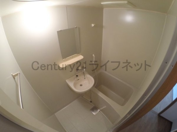 大阪市淀川区東三国２丁目のマンション