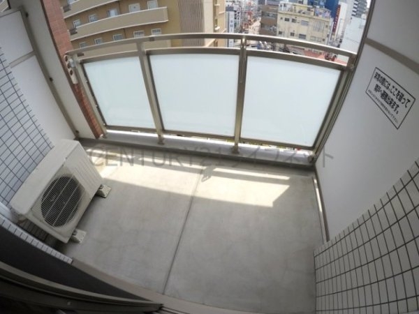 大阪市淀川区十三本町１丁目のマンション