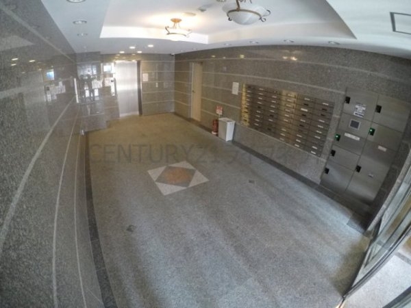 大阪市淀川区十三本町１丁目のマンション