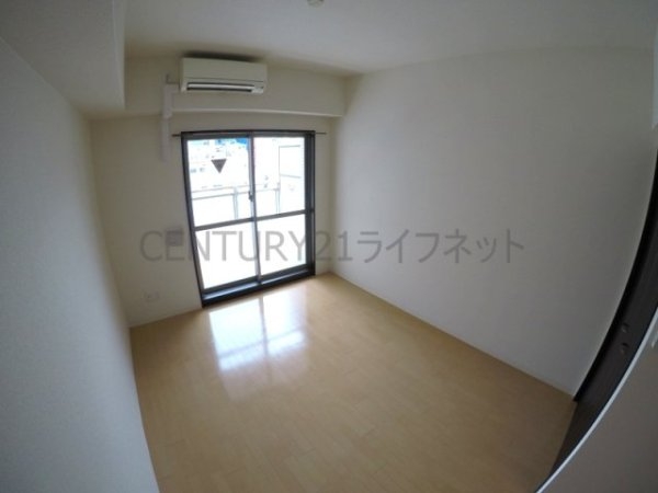 大阪市淀川区十三本町１丁目のマンション