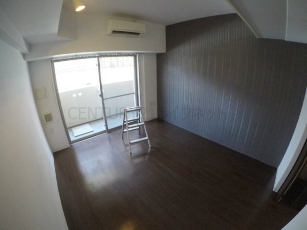 吹田市垂水町３丁目のマンション