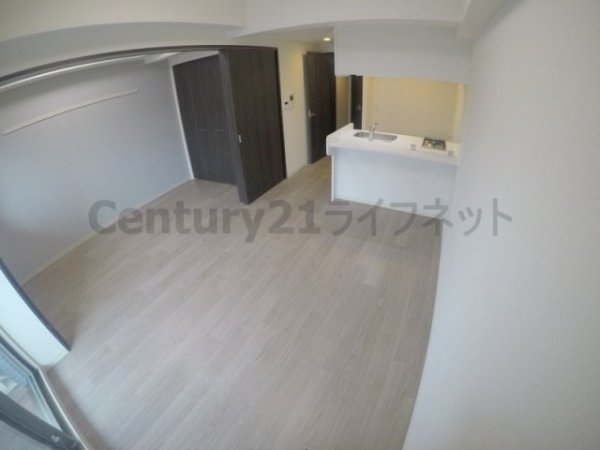 大阪市淀川区東三国１丁目のマンション