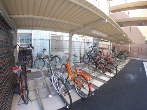 大阪市淀川区木川東３丁目のマンション