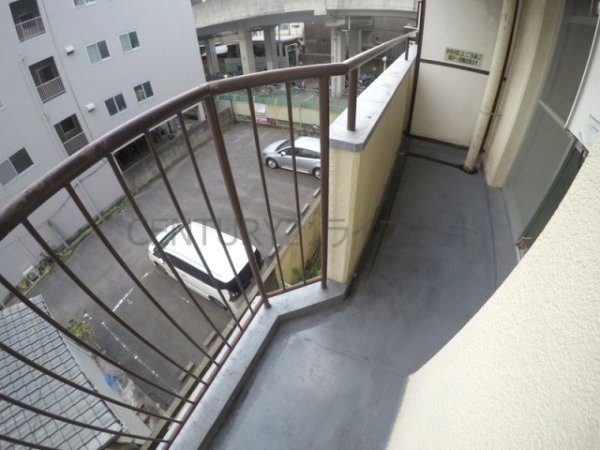 大阪市淀川区三国本町２丁目のマンション