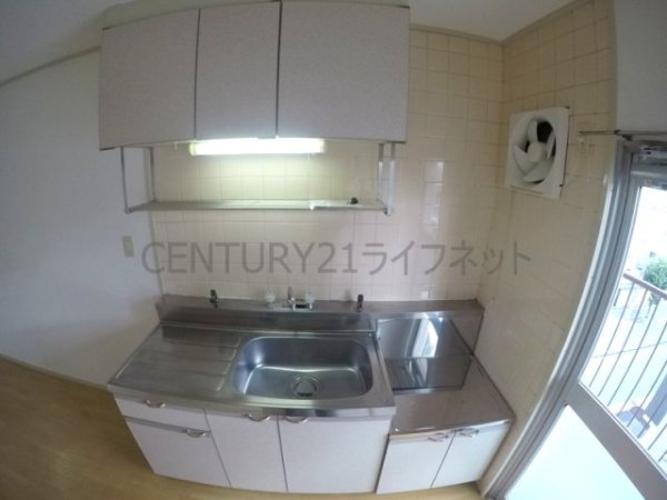 大阪市淀川区三国本町２丁目のマンション