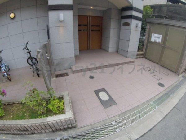大阪市北区天神橋２丁目のマンション