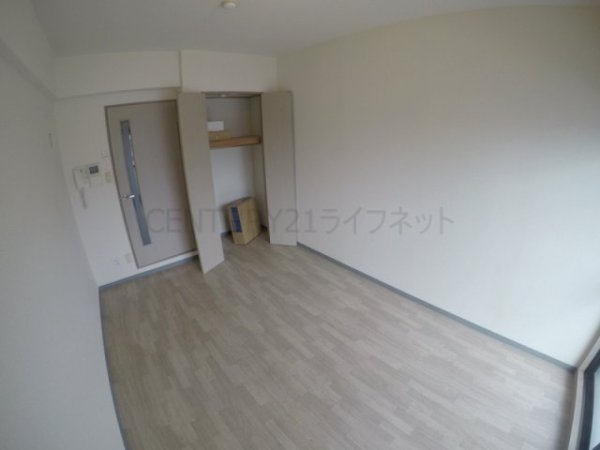 大阪市淀川区木川西３丁目のマンション