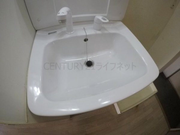 大阪市淀川区木川西３丁目のマンション