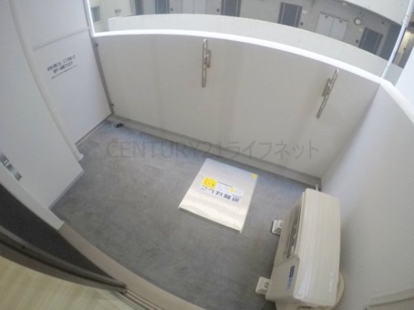 大阪市淀川区東三国２丁目のマンション