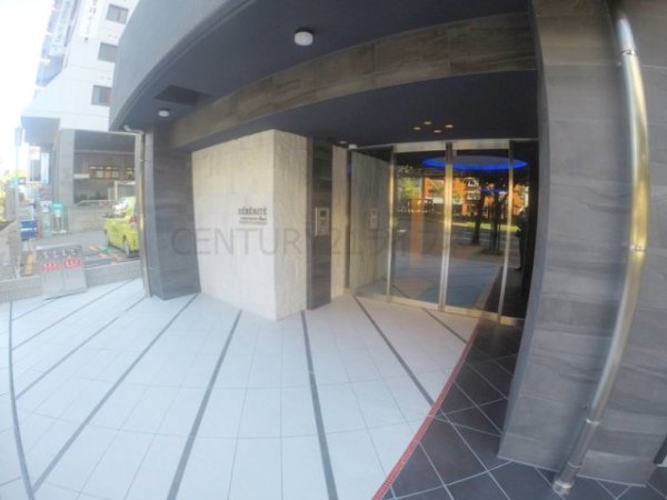 大阪市淀川区東三国２丁目のマンション