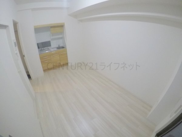 大阪市淀川区東三国２丁目のマンション