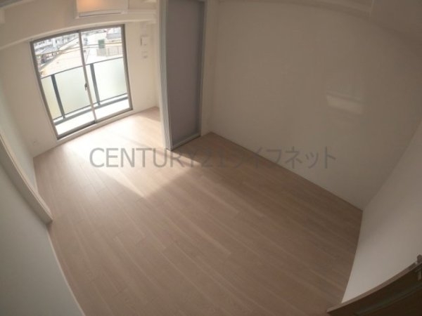 大阪市淀川区十三本町２丁目のマンション