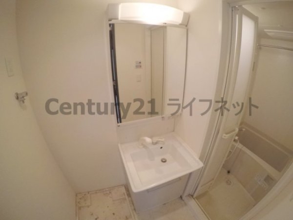 大阪市淀川区十三本町１丁目のマンション