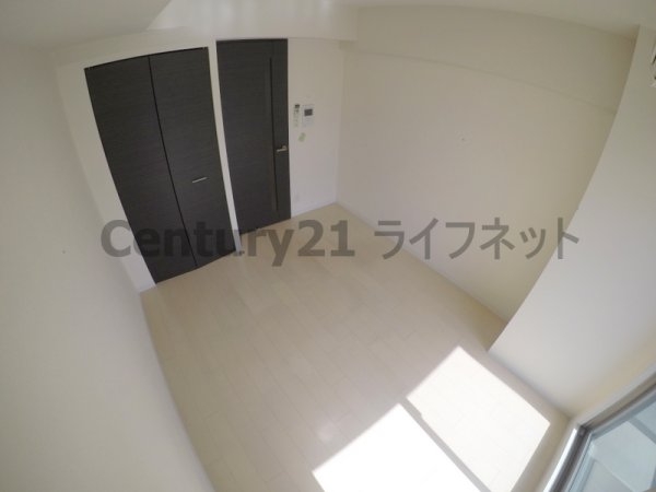 大阪市淀川区十三本町１丁目のマンション