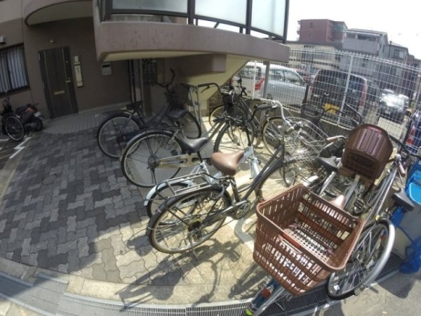 大阪市淀川区三国本町３丁目のマンション