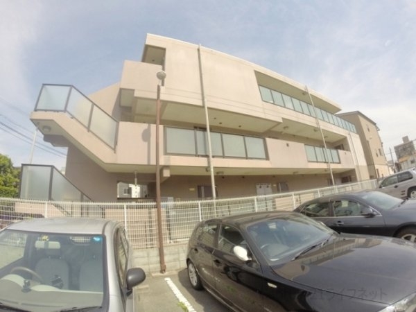 大阪市淀川区三国本町３丁目のマンション