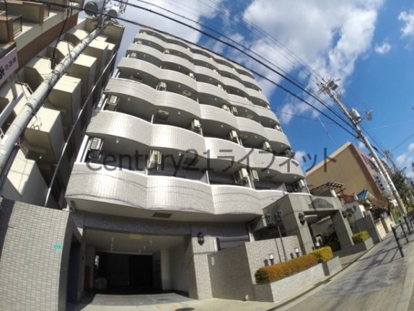 大阪市淀川区東三国６丁目のマンション