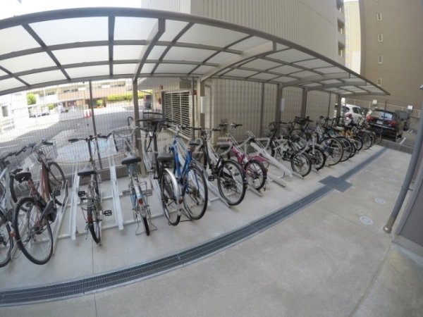 吹田市垂水町３丁目のマンション