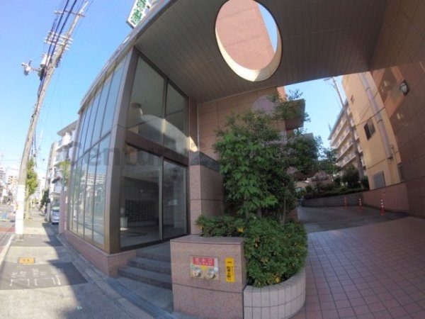 大阪市淀川区東三国６丁目のマンション