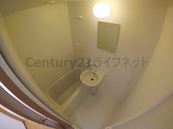 大阪市淀川区東三国６丁目のマンション