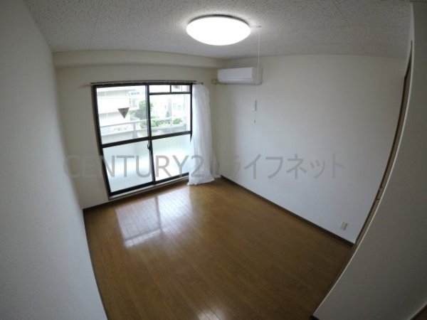 大阪市淀川区三国本町２丁目のマンション