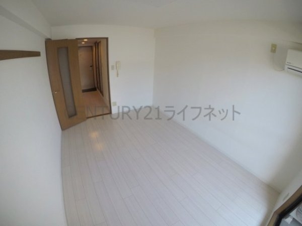 大阪市東淀川区東淡路５丁目のマンション