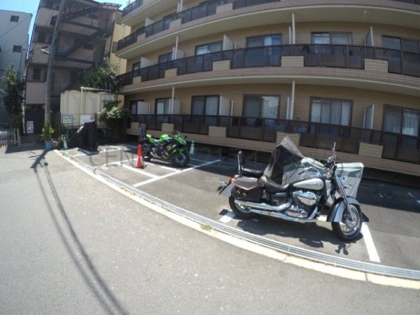 大阪市東淀川区東淡路５丁目のマンション