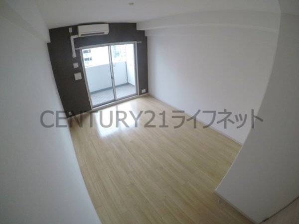スプランディッド新大阪3