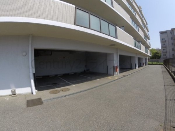 大阪市淀川区西三国２丁目のマンション