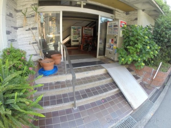ネオライフ新大阪
