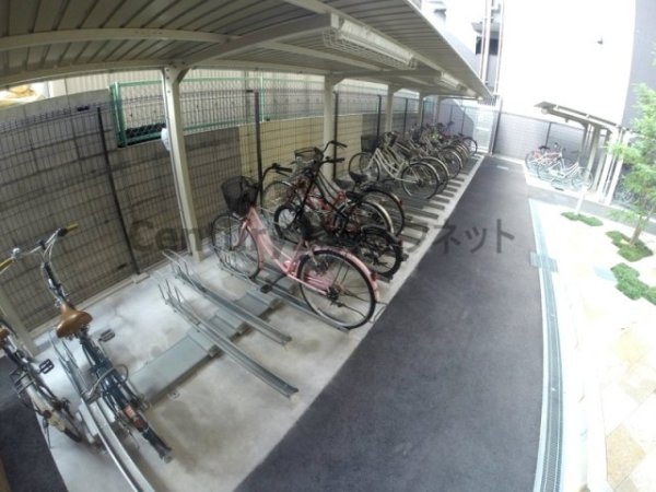 大阪市淀川区十八条１丁目のマンション