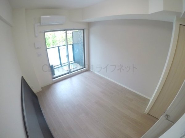 プレサンス西中島南方セレスト
