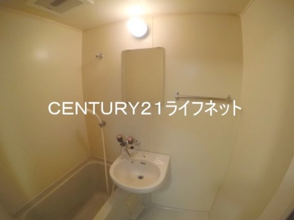 大阪市東淀川区東淡路４丁目のマンション
