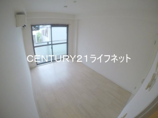 大阪市東淀川区東淡路４丁目のマンション