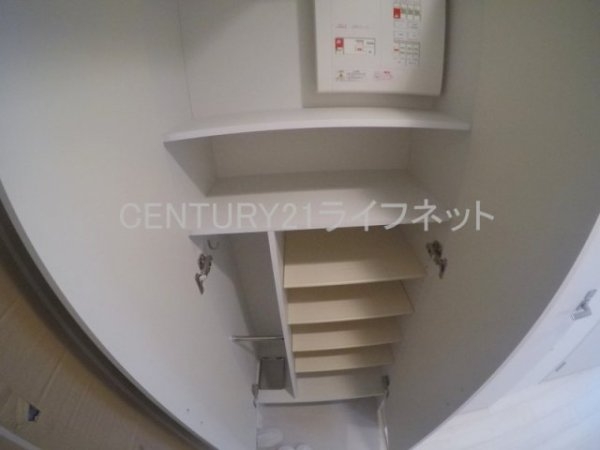 大阪市淀川区十三本町２丁目のマンション