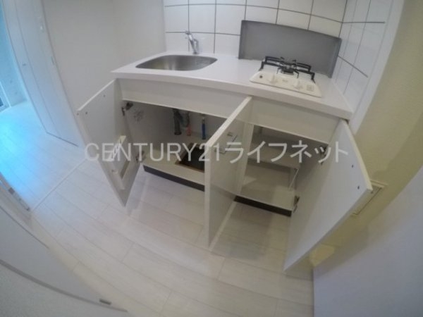 大阪市淀川区十三本町２丁目のマンション