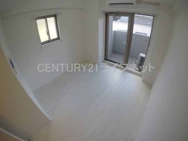 大阪市淀川区十三本町２丁目のマンション