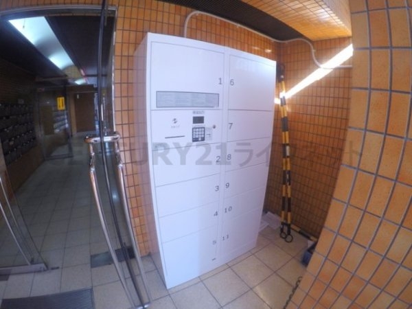 大阪市淀川区東三国６丁目のマンション