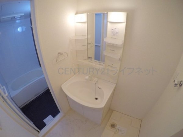 吹田市垂水町３丁目のマンション