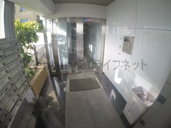 大阪市淀川区西中島４丁目のマンション