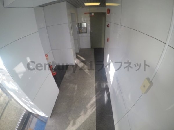 大阪市淀川区西中島４丁目のマンション