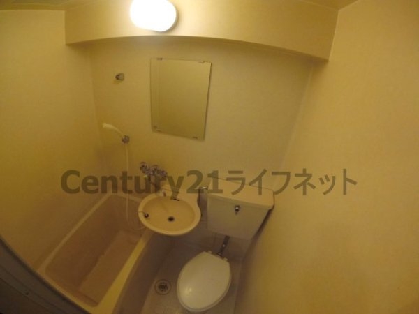 大阪市淀川区西中島４丁目のマンション