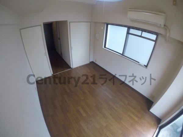 大阪市淀川区西中島４丁目のマンション