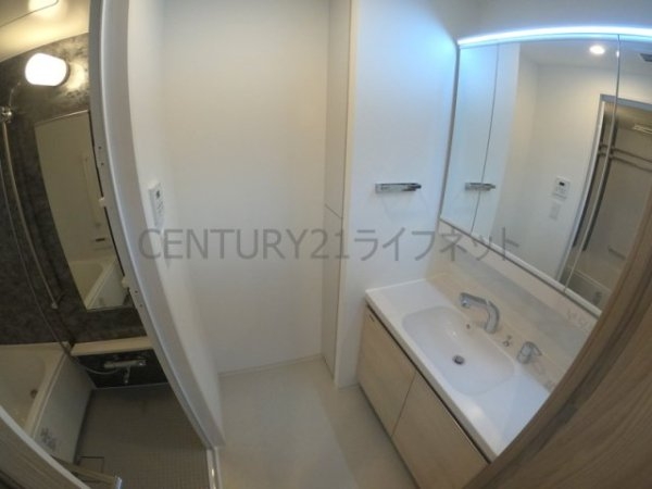吹田市垂水町３丁目のマンション