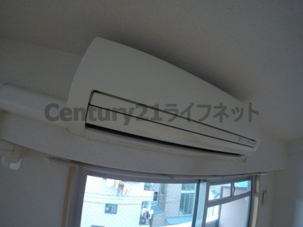 大阪市東淀川区淡路４丁目のマンション