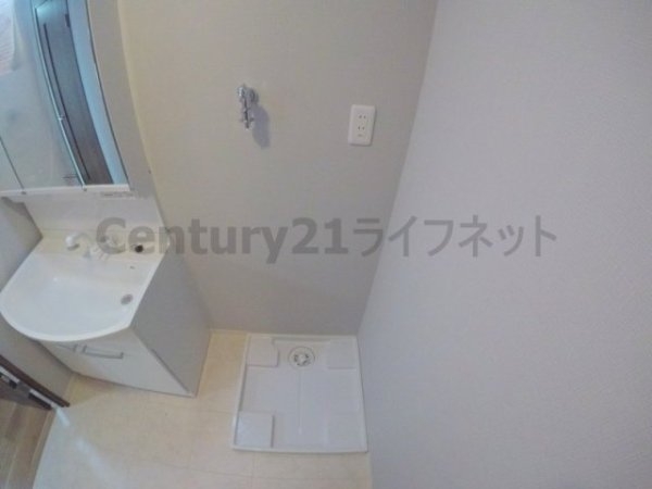 大阪市淀川区東三国６丁目のマンション